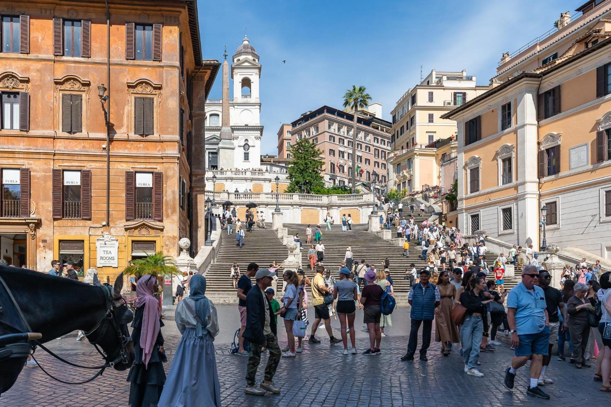 Decimo Meridio- At Spanish Steps- Rome Exterior photo